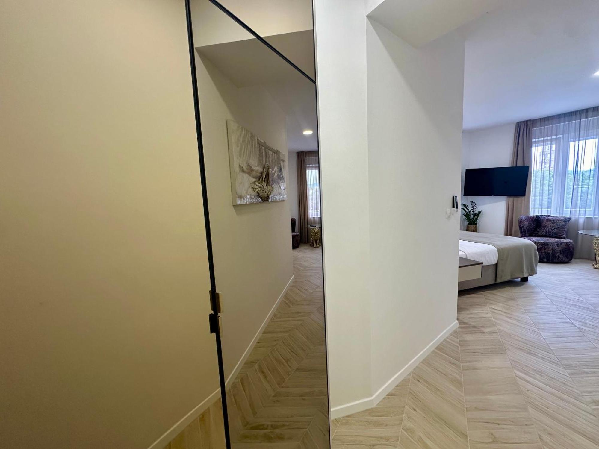 Mariani Luxury Rooms In Center Split Dış mekan fotoğraf